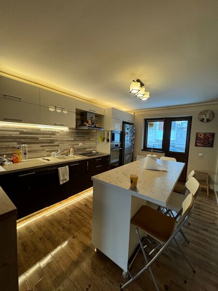 Sector 4, Casa insiruita metrou Dimitrie Leonida 8 min de mers