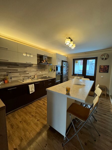 Sector 4, Casa insiruita metrou Dimitrie Leonida 8 min de mers